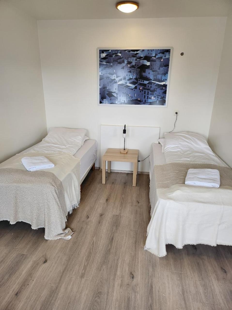 Fjos Guesthouse 瓦玛里德 外观 照片